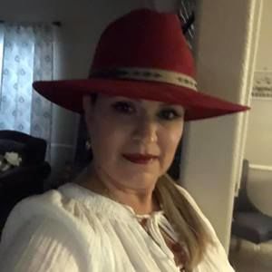 Meet your Posher, Norma